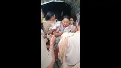  Massive tree felling begins in Raigarh's Mudagaon, Congress MLA Sidar along with villagers detained during protest
