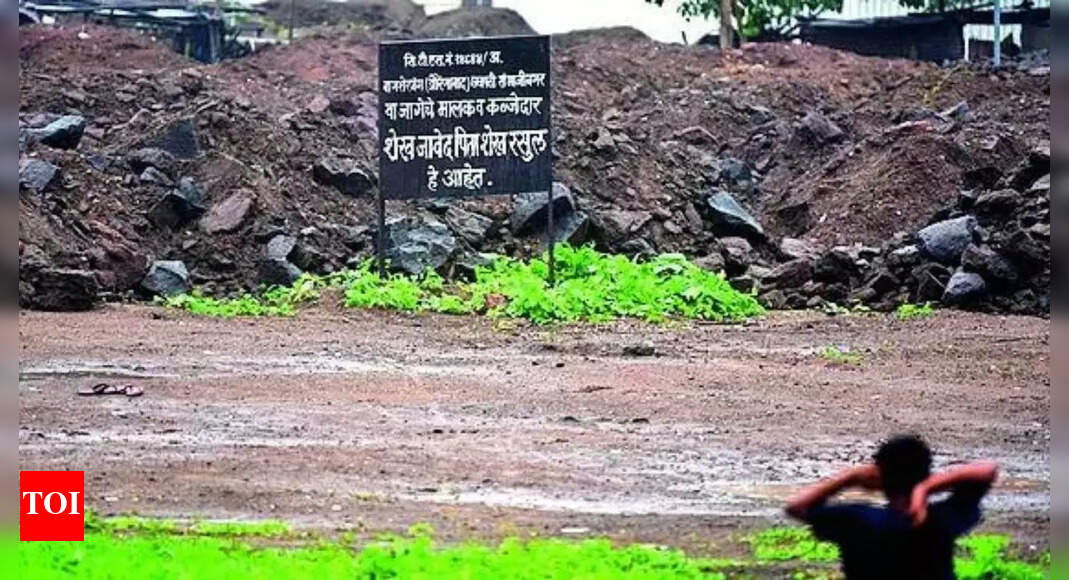 Shiv Sena MP’s driver gets Rs 150 crore land as ‘gift’ from Salar Jung kin | India News – Times of India