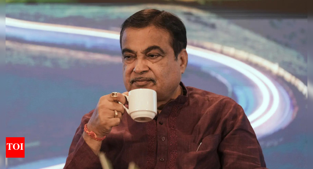 Shift to alternative fuel trucks: Nitin Gadkari