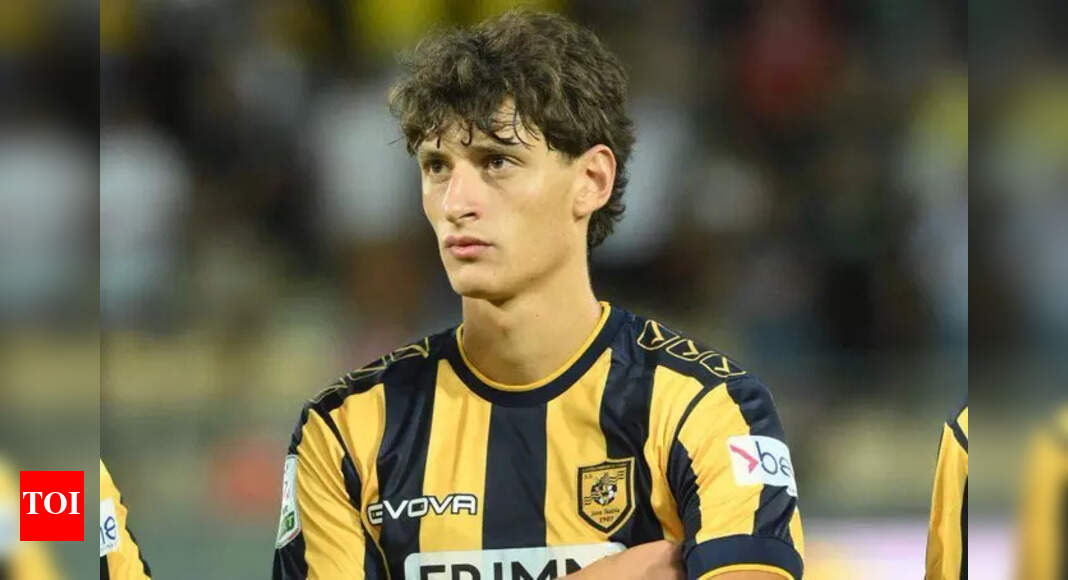 Mussolini returns to Rome! Italian dictator's great grandson signs for Italian football club