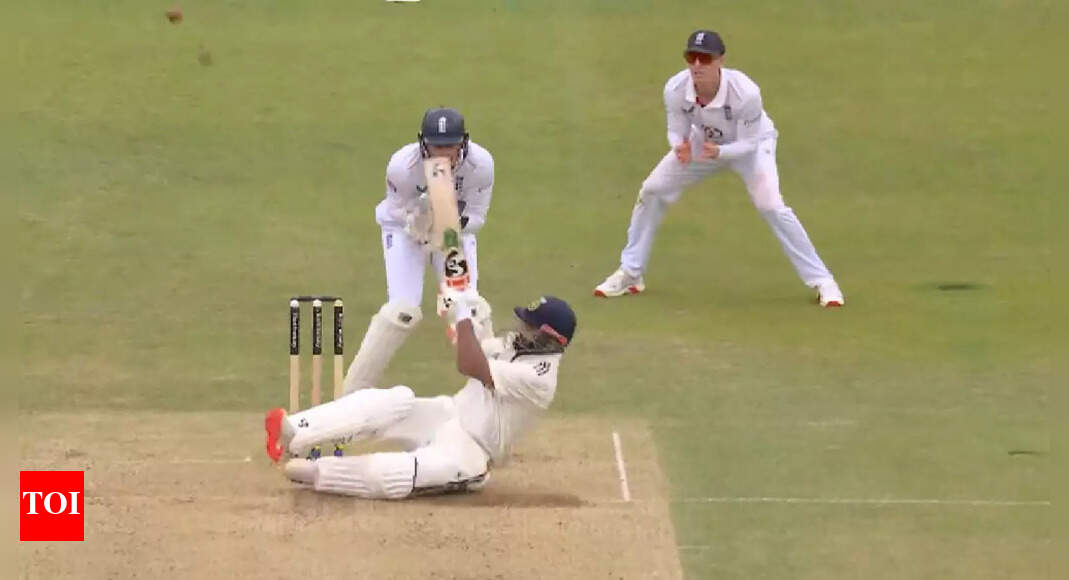 IND vs ENG: 'Science in madness' - Vaughan leads praise for Pant's heroics