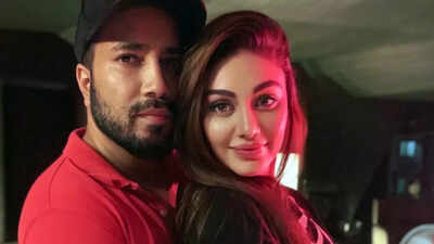 Shefali Jariwala passes away at 42: Mika Singh expresses shock over his close friend's sudden demise - 'Still can’t believe it'