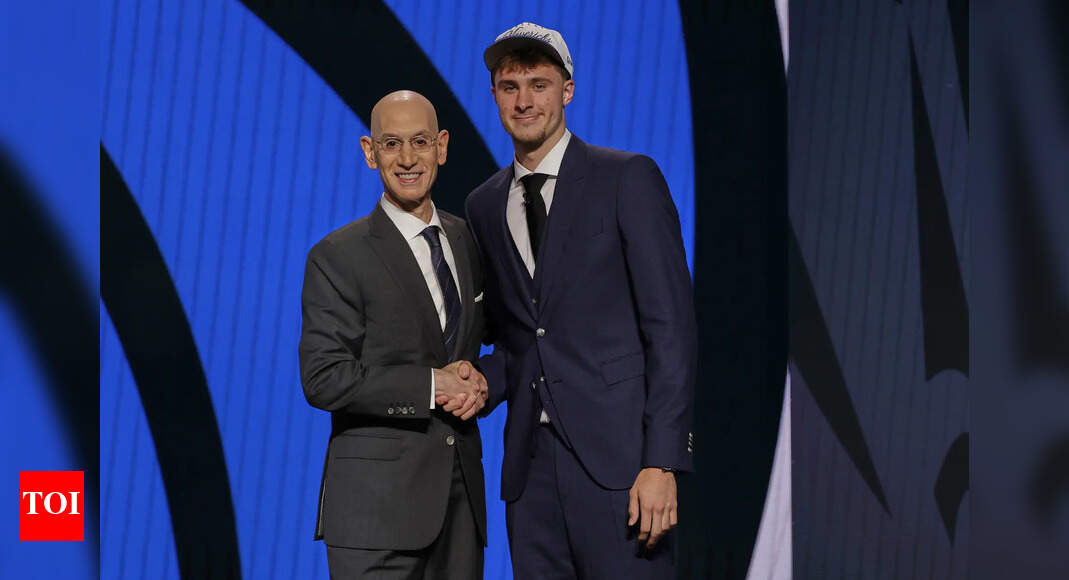 Dallas Mavericks star Anthony Davis welcomes new teammate Cooper Flagg after NBA Draft selection