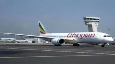 Ethiopian Airlines B787 Dreamliner suffers mid-air depressurisation; 7 fall ill on Mumbai-bound flight, 1 hospitalised after emergency landing at CSMIA