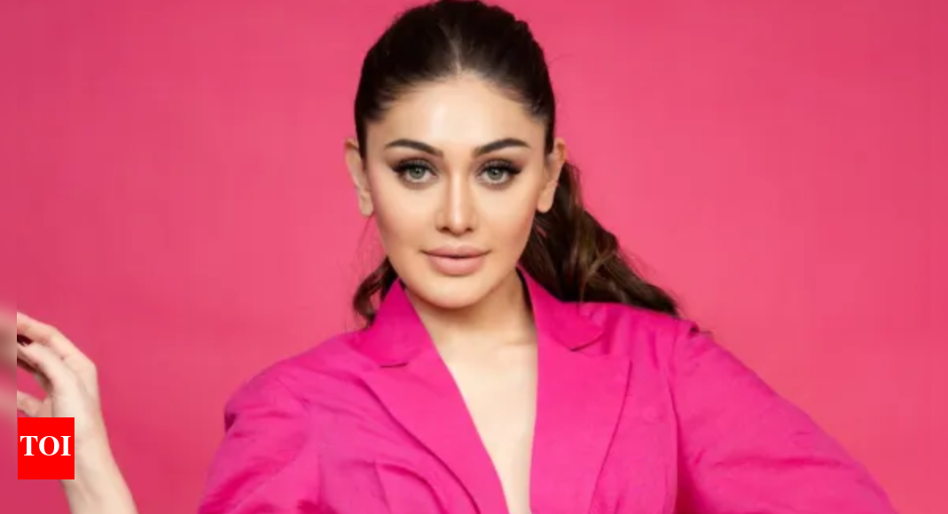 Shefali Jariwala’s showbiz journey: From Salman Khan’s ‘Mujhse Shaadi Karogi’ to ‘Bigg Boss 13’- Here’s all you need to know – Times of India