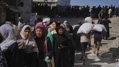 Israeli airstrikes kill 34 in Gaza: Trump eyes truce ‘within a week’; UN aid looted