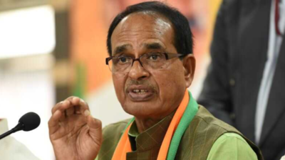 Union minister Shivraj Singh Chouhan reviews IIVR work in UP's Varanasi, urges better farmer outreach, calls for focus on seed quality & natural farming