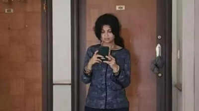 Bengaluru shocker: West Bengal woman slits pet dog's throat, keeps body in flat for 3 days; threatens police with suicide