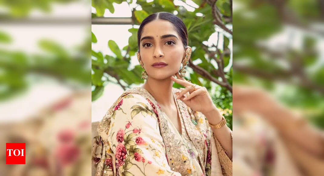 Sonam Kapoor celebrates 7 years of Ranbir Kapoor’s ‘Sanju’ with a heartfelt BTS moment