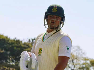  Out or Not Out? No snicko to confirm; Lhuan-dre Pretorius makes it count with record-breaking knock