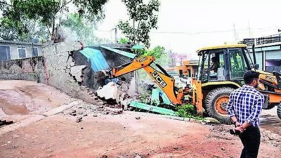 Another drug peddler’s house demolished by Fazilka Police under anti-drug campaign