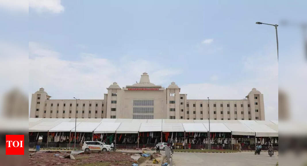 Ayush Univ to bring Ayurveda, Unani & homoeo colleges under a framework