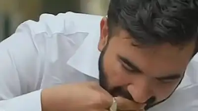 'Why can't they use cutlery?': Zohran Mamdani's old video of eating rice with hand goes viral