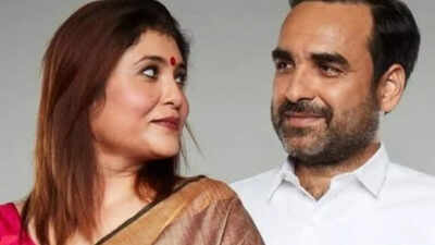  Pankaj Tripathi opens up about his love story with wife Mridula; says, “I only ever fell in love with one woman and ended up marrying her”