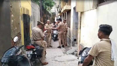 'Broken bangles inside house point to signs of distress': Businessman, wife, teen daughter die by suicide in Lucknow; debt cited in note