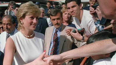 A touching reason why the late princess Diana never wore gloves