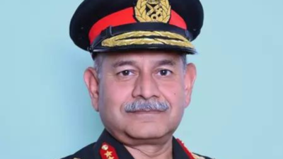 डोकलाम में चीन के निरंतर निर्माण के बीच भूटान में सेना प्रमुख भूटान में संबंध बनाने के लिए