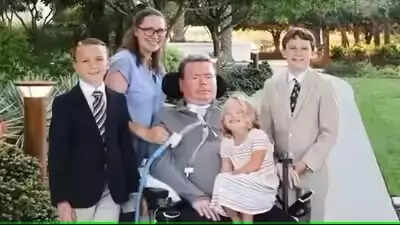 El hombre que perdió la voz habla de nuevo a través del implante cerebral de Elon Musk, cuenta su increíble historia