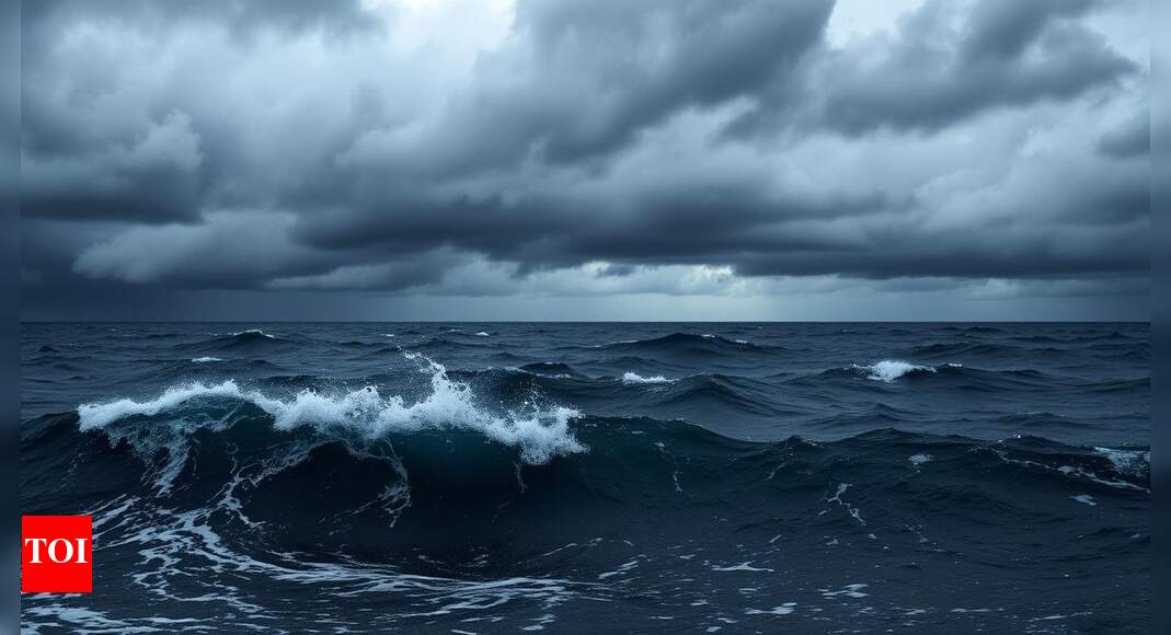 Warmer seas are fuelling dangerous 'weather bomb' about to hit New South Wales