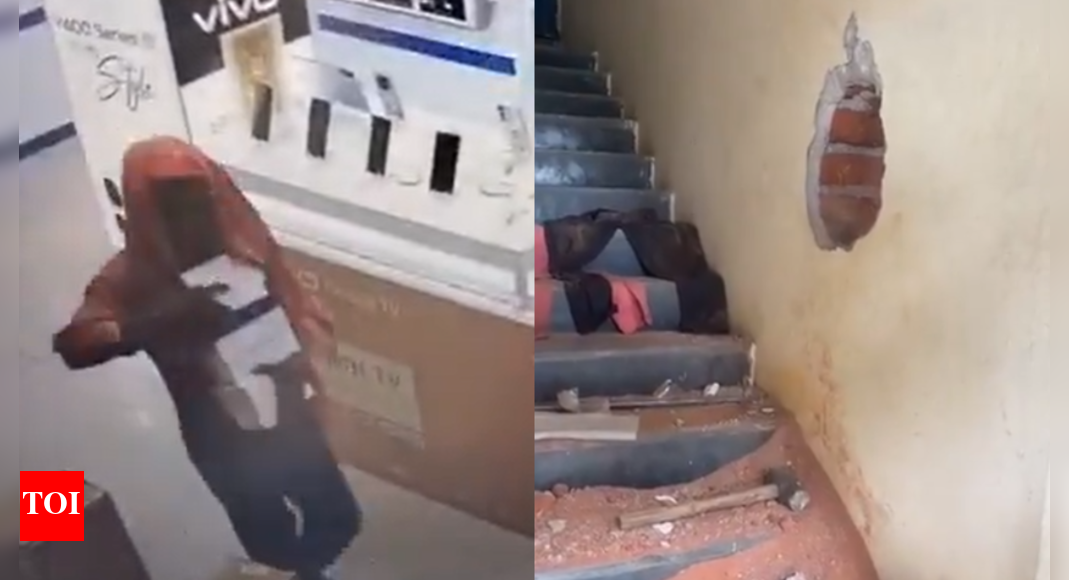 Hyderabad: Thief drills wall, steals phones worth Rs 3.5 lakh from mobile showroom 