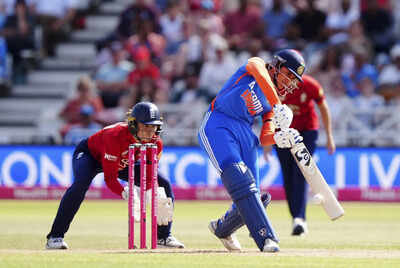ICC T20I rankings: Smirti Mandhana increases to number 3; Shafli, Harlen also move forward