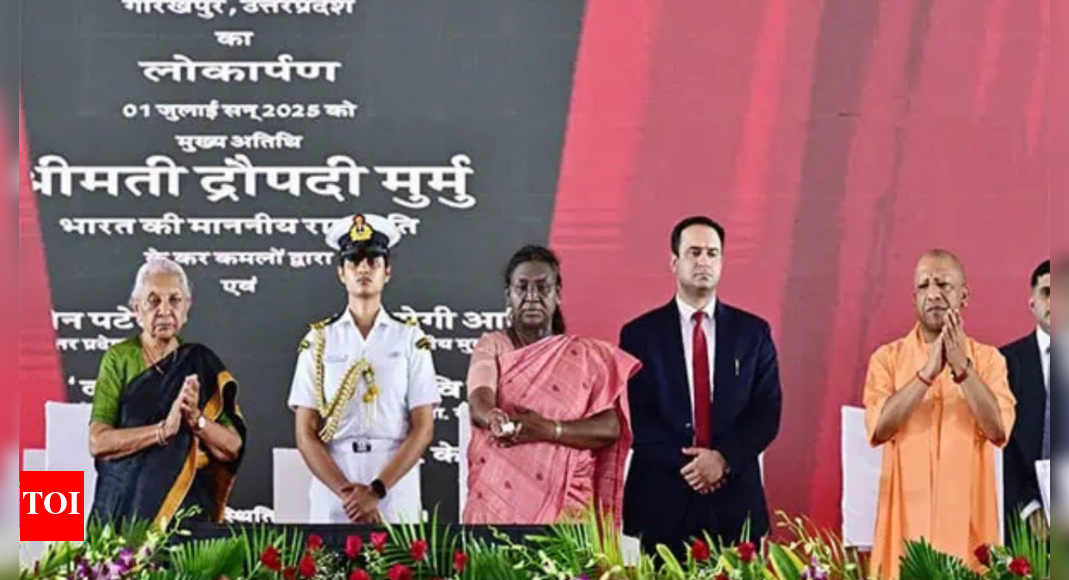 UP: President Murmu inaugurates Mahayogi Guru Gorakhnath AYUSH University in Gorakhpur
