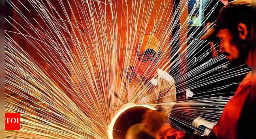 9 of 10 workers stuck in low-competency jobs, suggests report
