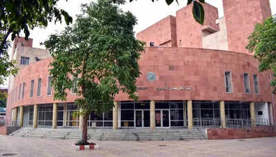JMI to set up Department of Library and Information Science, first major expansion in the discipline since 1985