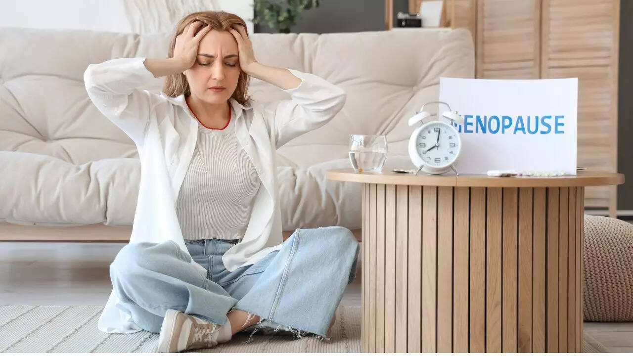Early or premature menopause: Know its causes, symptoms, risks and more | -  Times of India
