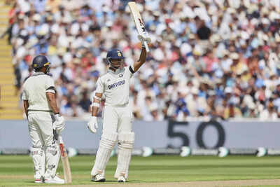IND vs ENG, 2nd Test: Baffling! Ex-Australia all-rounder calls out India’s gamble of going with 5 specialist batters
