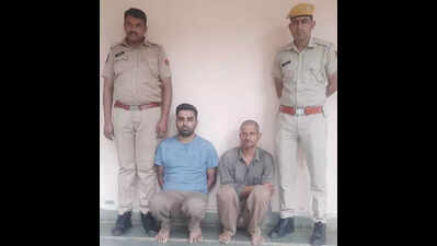 2 smugglers held, 14 guns, over 1.8k cartridges seized
