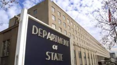  US authoritative  welcomes overseas   students to use  for visas; but issues stark warning
