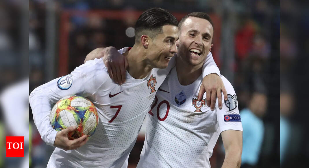 Ronaldo pens heartfelt note on Jota's passing: 'It doesn't make sense' - Read
