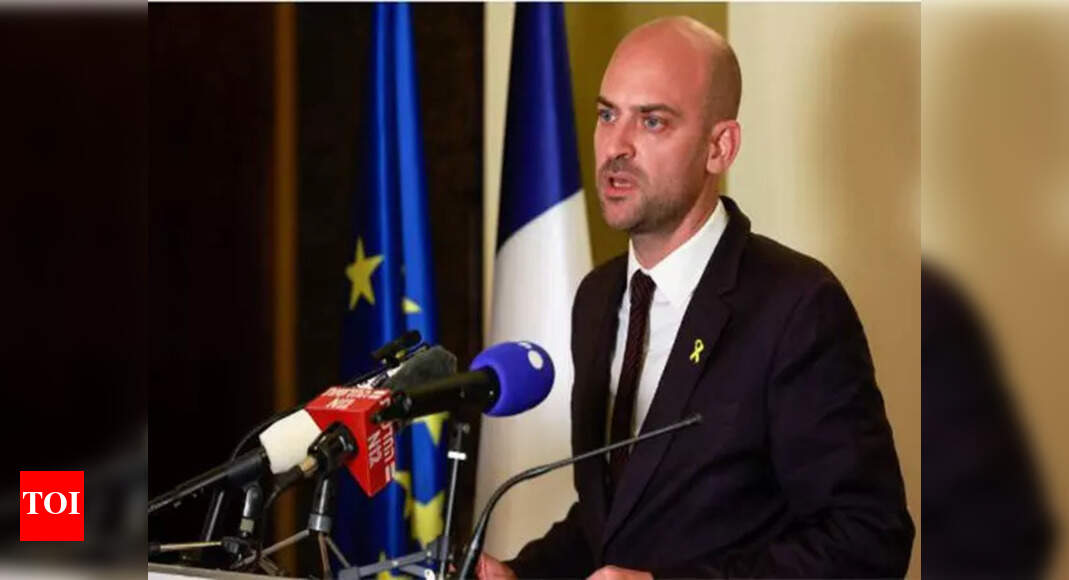 'Unjustified and unfounded': French couple detained for over 3 years on spy charges in Iran; foreign minister demands immediate release