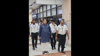 Gadkari’s chopper diverted to Gaya due to poor visibility in Ranchi