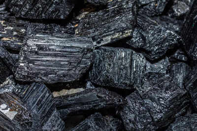  Germany slams China's curbs on rare-earth exports; damaging relations as reliable trading partners, says foreign minister