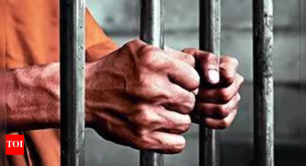 Builder tied to house collapse that killed 3 slapped with NSA
