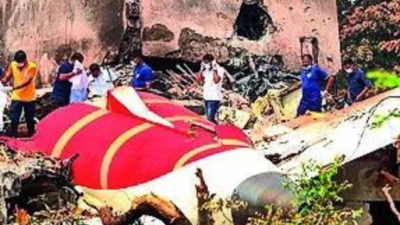 6 families of AI 171 clang  victims person   'second set' of remains