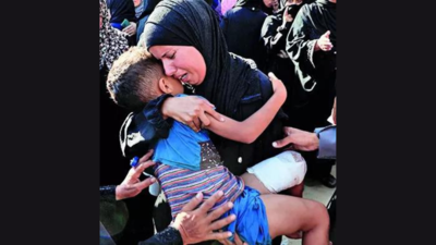 '94 killed in Gaza overnight, including 45 waiting for aid'