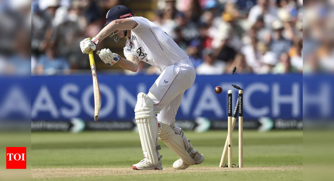 IND vs ENG Live: Akash Deep strikes, Brook falls after 302-run stand