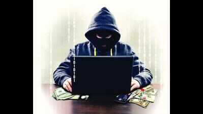 Man swindled in dating scam by woman he met on app, hotel staff in Mumbai