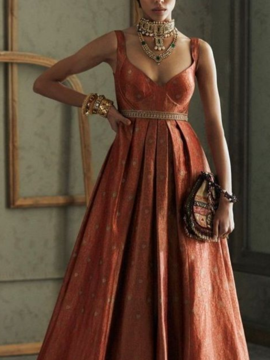 Step-by-step guide to convert a saree into a long gown