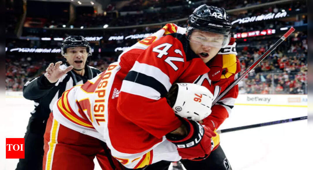 NHL trade news: Edmonton Oilers sign veteran forward Curtis Lazar to $775K deal in 2024 free agency return