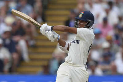 IND vs Eng 2025: Double Milestone! Yashsvi Jaiswal Scripts History, Sunil Gavaskar breaks 49 years old record