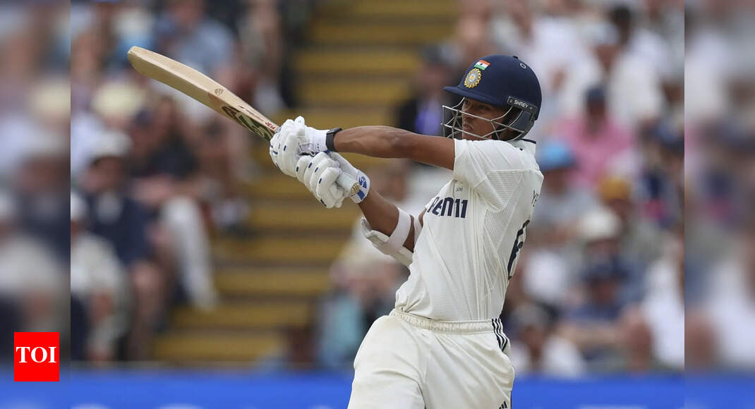 IND v ENG: Jaiswal breaks Gavaskar’s 49-year record; joins elite list with Dravid & Sehwag