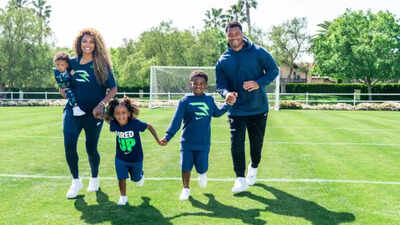 Russell Wilson’s wife Ciara celebrates his Marvel debut with sweet 3BRAND shoutout