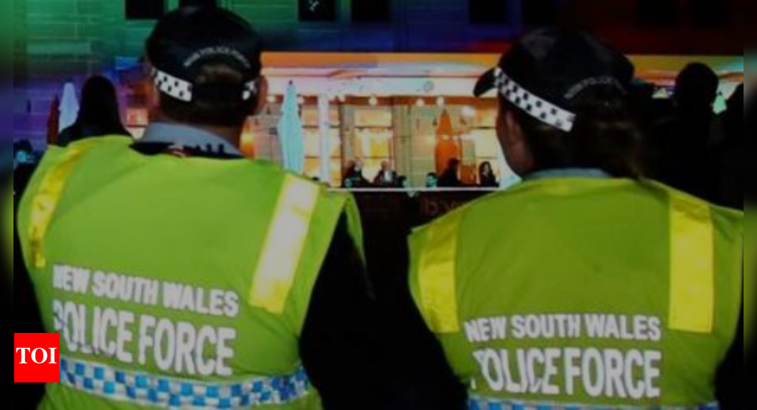 'Chinese blessing scam': Two arrested in Australia for scamming elderly Asian women; rob them of cash, jewellery