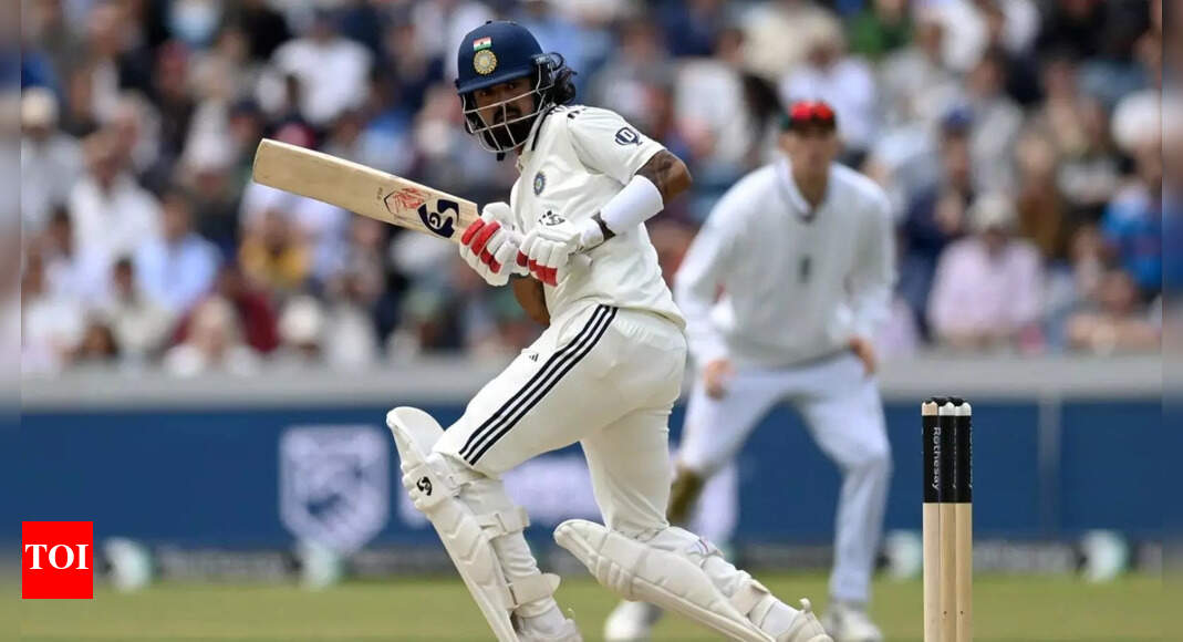 IND vs ENG Live: Rain threat looms large as Rahul, Nair look to extend India's lead