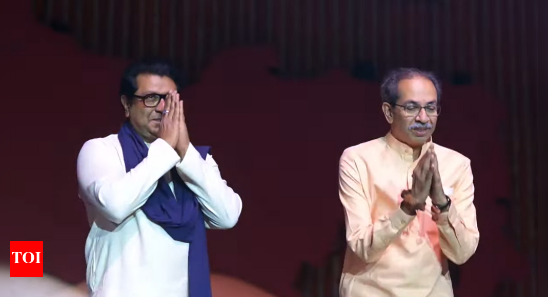 'Fadnavis did what Balasaheb could not': Raj Thackeray at 'victory' rally with Uddhav