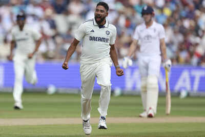 IND vs ENG: Mohammad Sirj's 'I Only Belive in Jassi Bhai' gets a turn by Arshdeep Singh - Watch